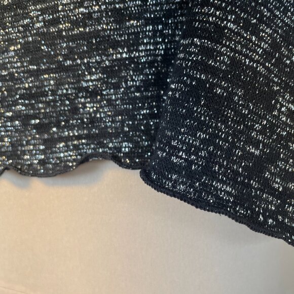 INC Women's Black with Silver Metallic LongSleeve V-Neck Top, Size XXL EUC - Picture 6 of 9